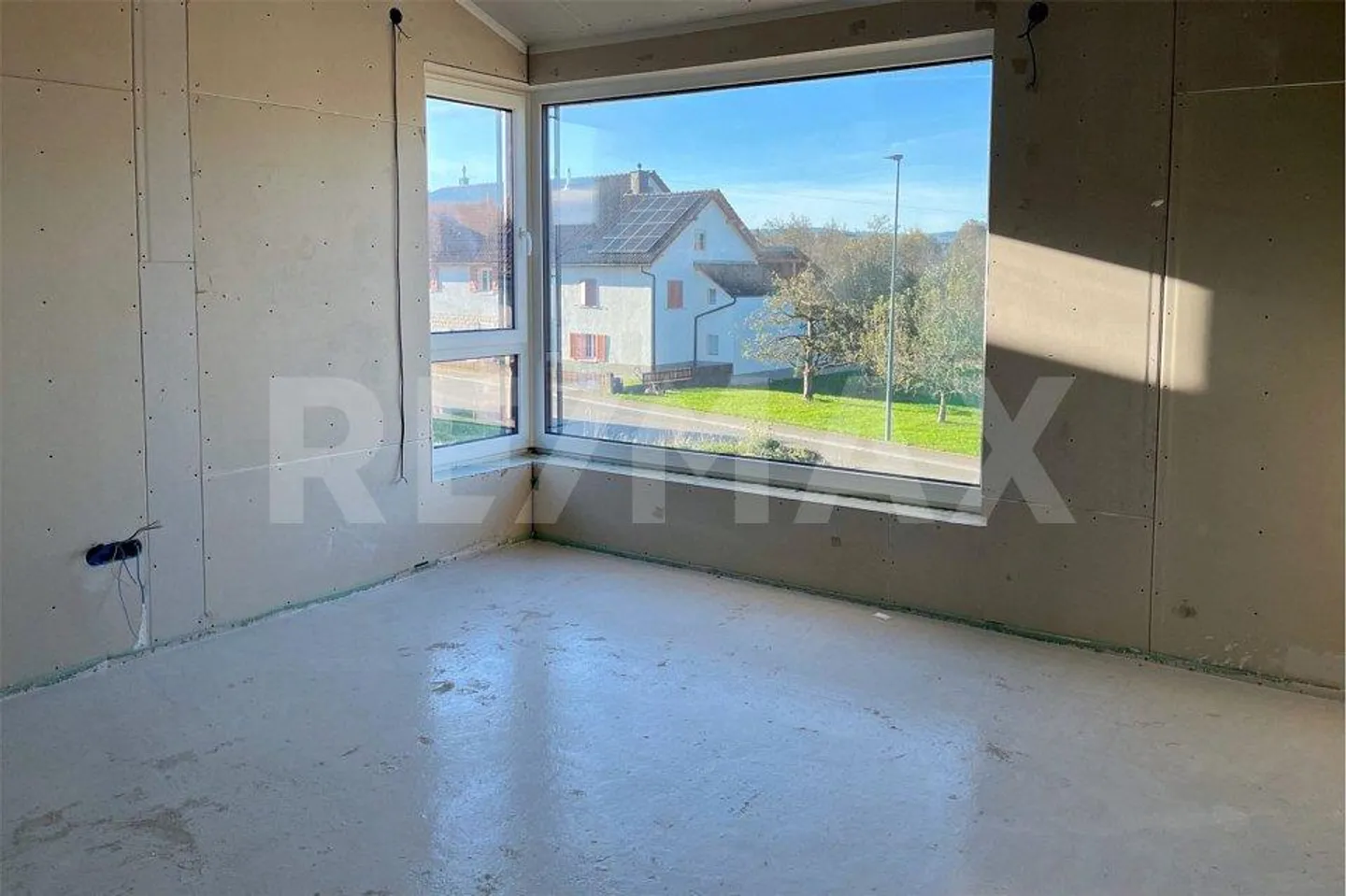 Very beautiful garden area with pool, centrally located and lots of sun - Photo 13 of 13