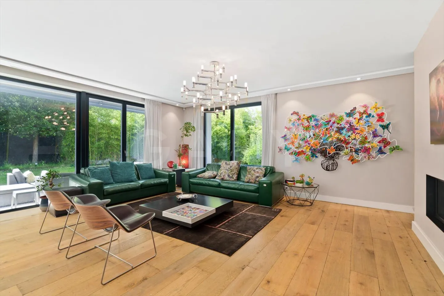 CONTEMPORARY HOUSE - Photo 7 of 13
