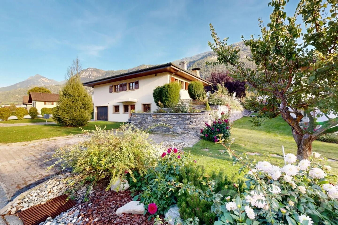 Charmantes Einfamilienhaus in Réchy - Foto 1 von 13