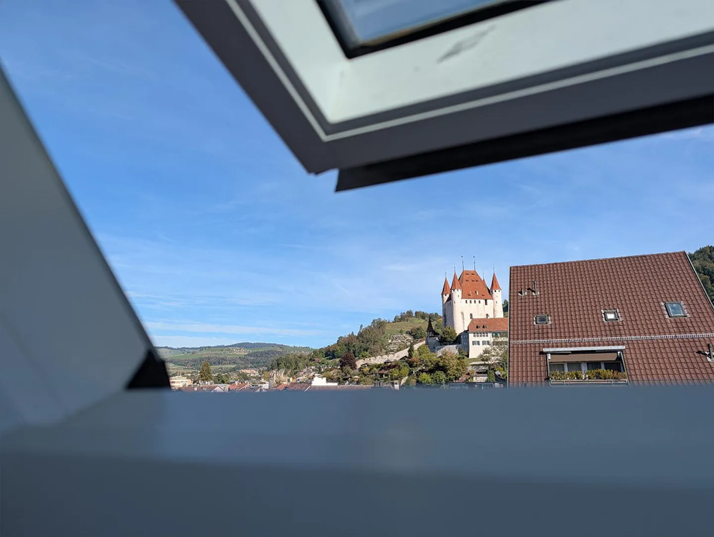 Helle Loftwohnung in Thun - Foto 8 von 11