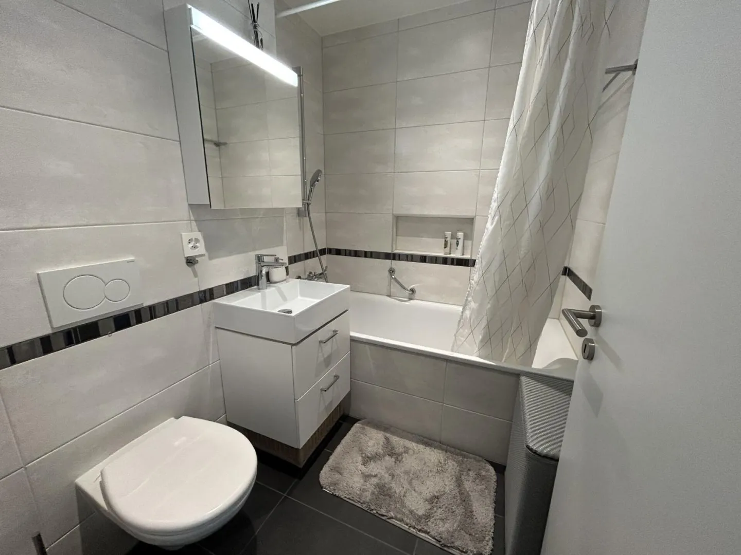 Appartamento arredato 3,5 locali a La Croix (Lutry) - Foto 6 di 12