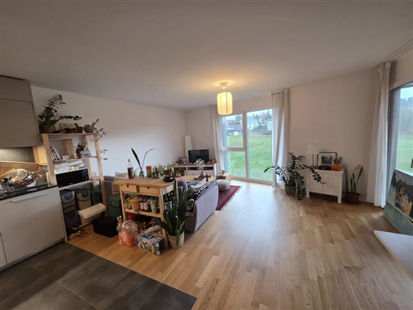 Appartement impressionnant de 3,5 pièces situé au dernier étage - Photo 3 sur 8