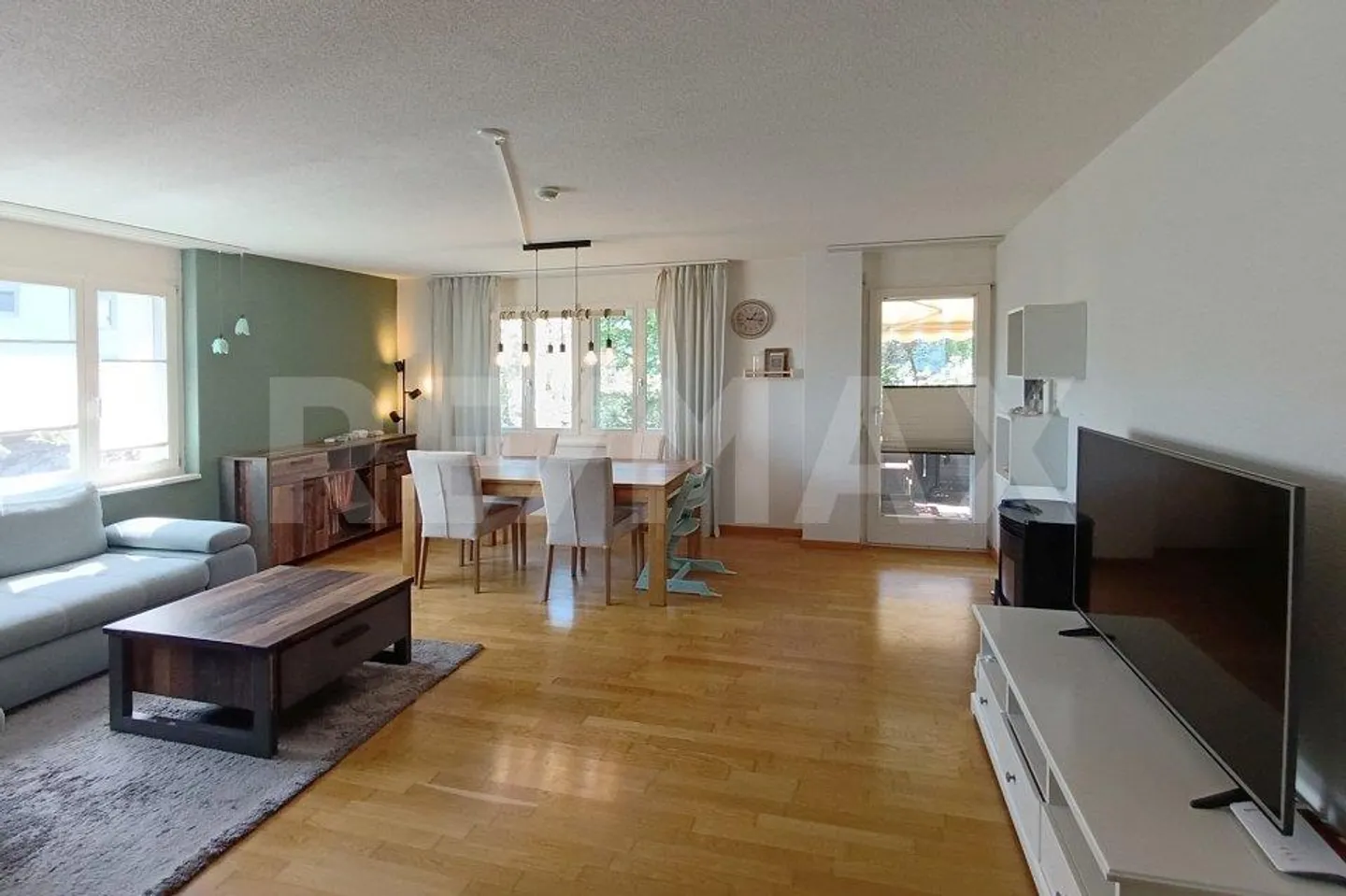 Familienfreundliche Wohnung im Grünen - Foto 1 von 12