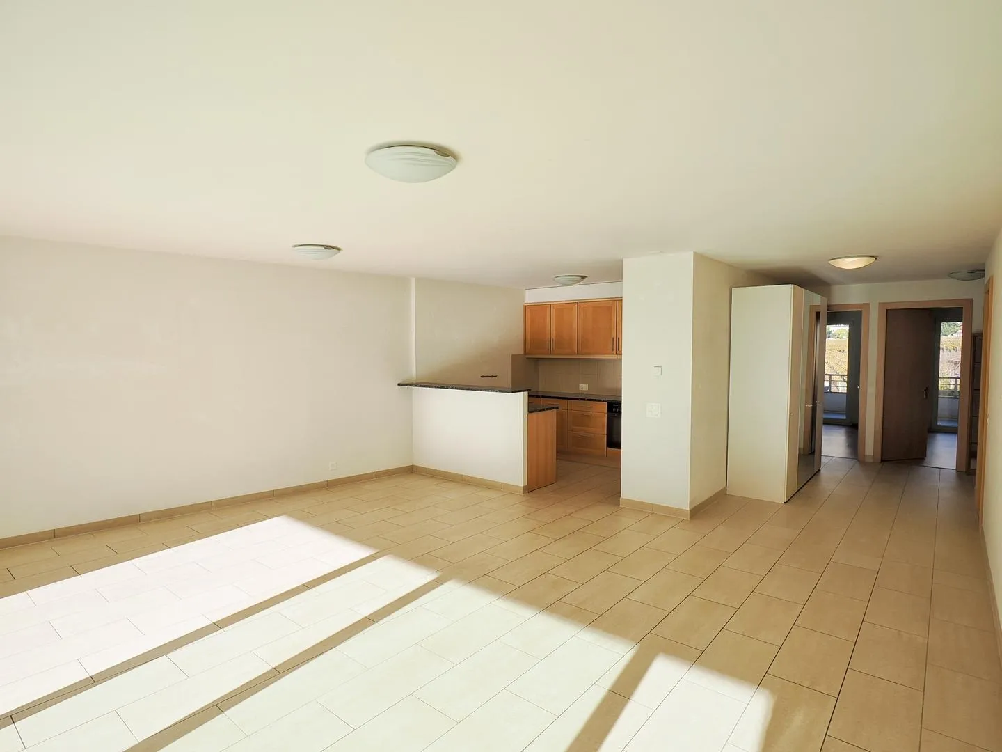 Apartment for sale - Photo 3 of 13