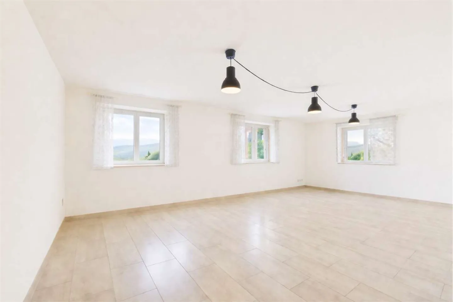 Helles 2.5-Zimmer-Apartment - Foto 2 von 6