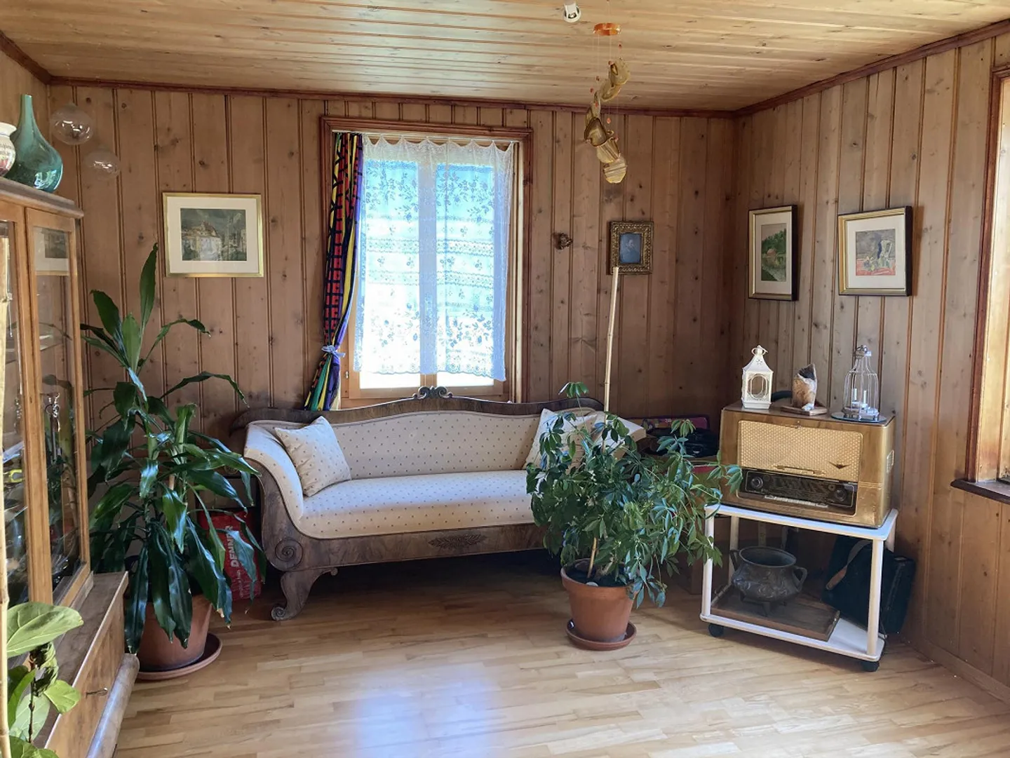 charming 3.5 room old building apartment - Photo 11 of 12