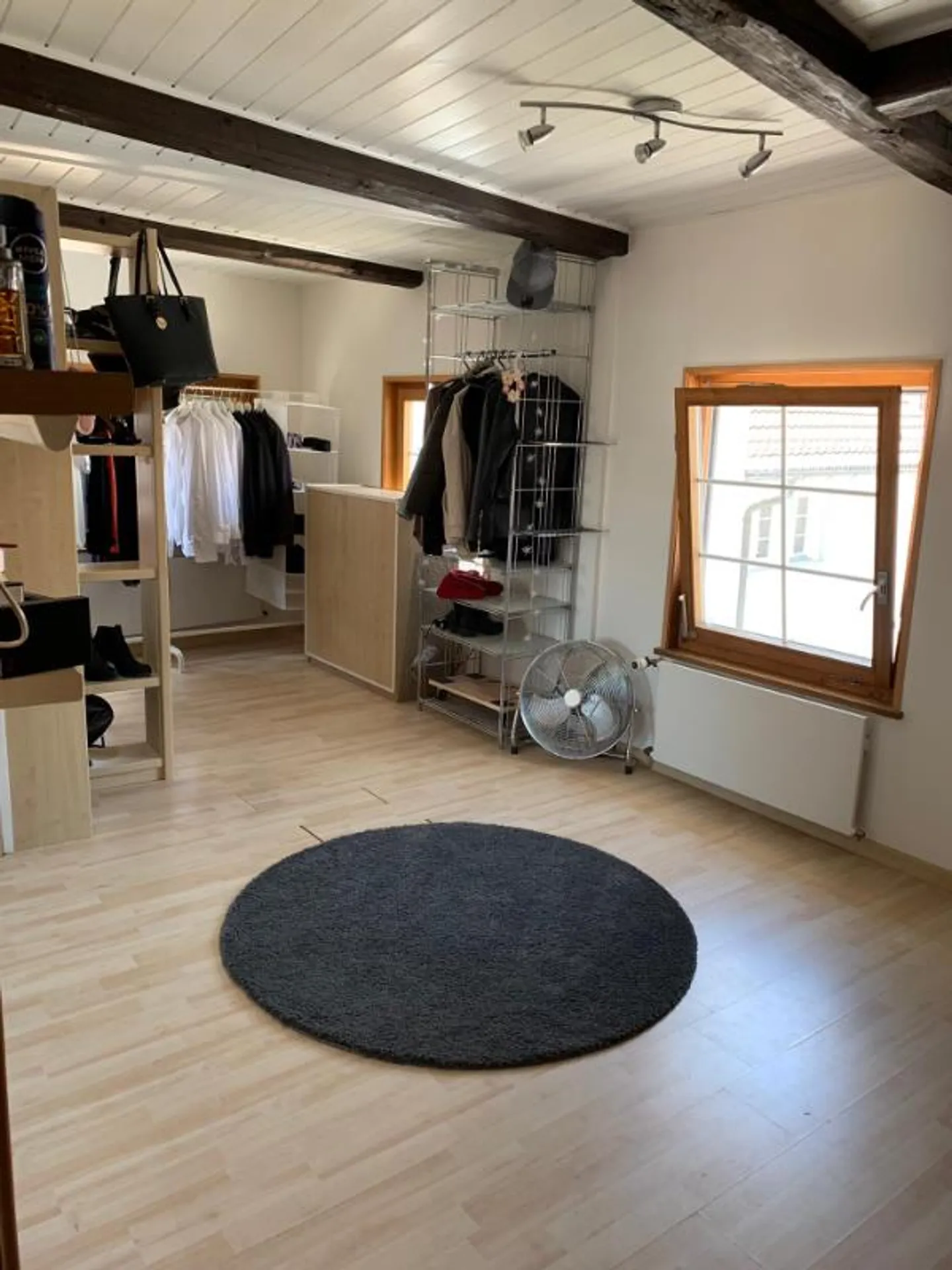 Appartamento affascinante di 4,5 stanze nel centro di Herisau - Foto 2 di 8