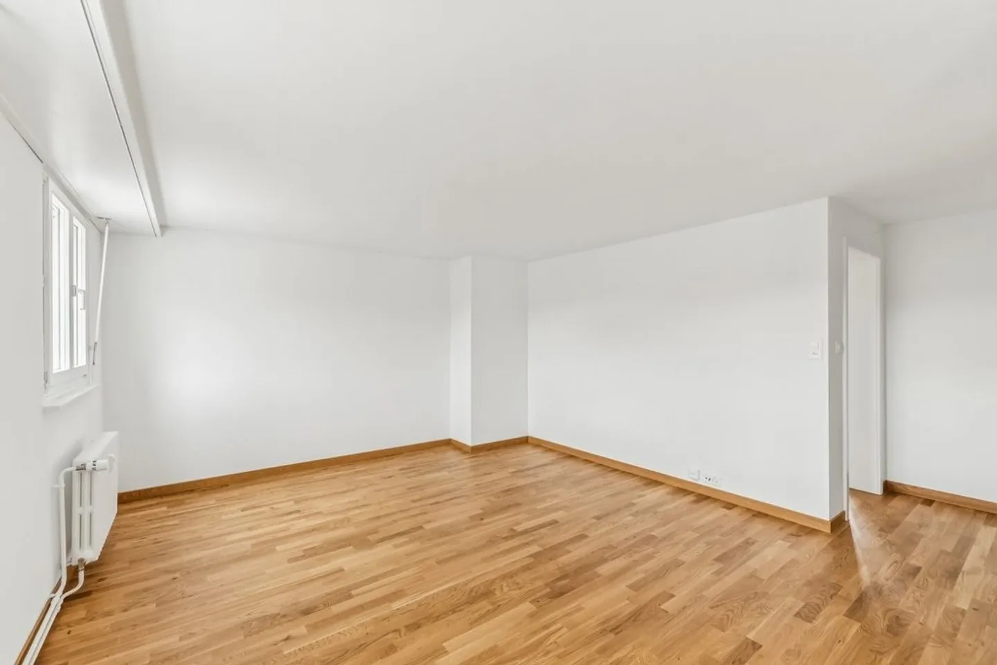 frisch sanierte Dachwohnung in ruhiger Liegenschaft - Foto 5 von 11