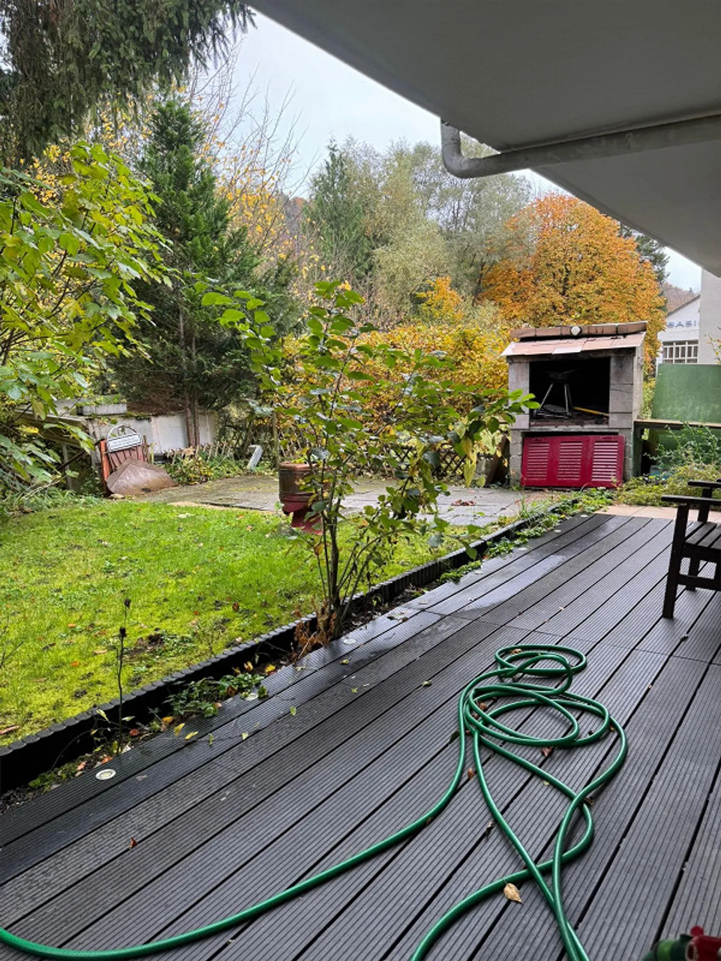 Casa unifamiliare di 5,5 stanze con grande giardino a Tecknau - Foto 3 di 6