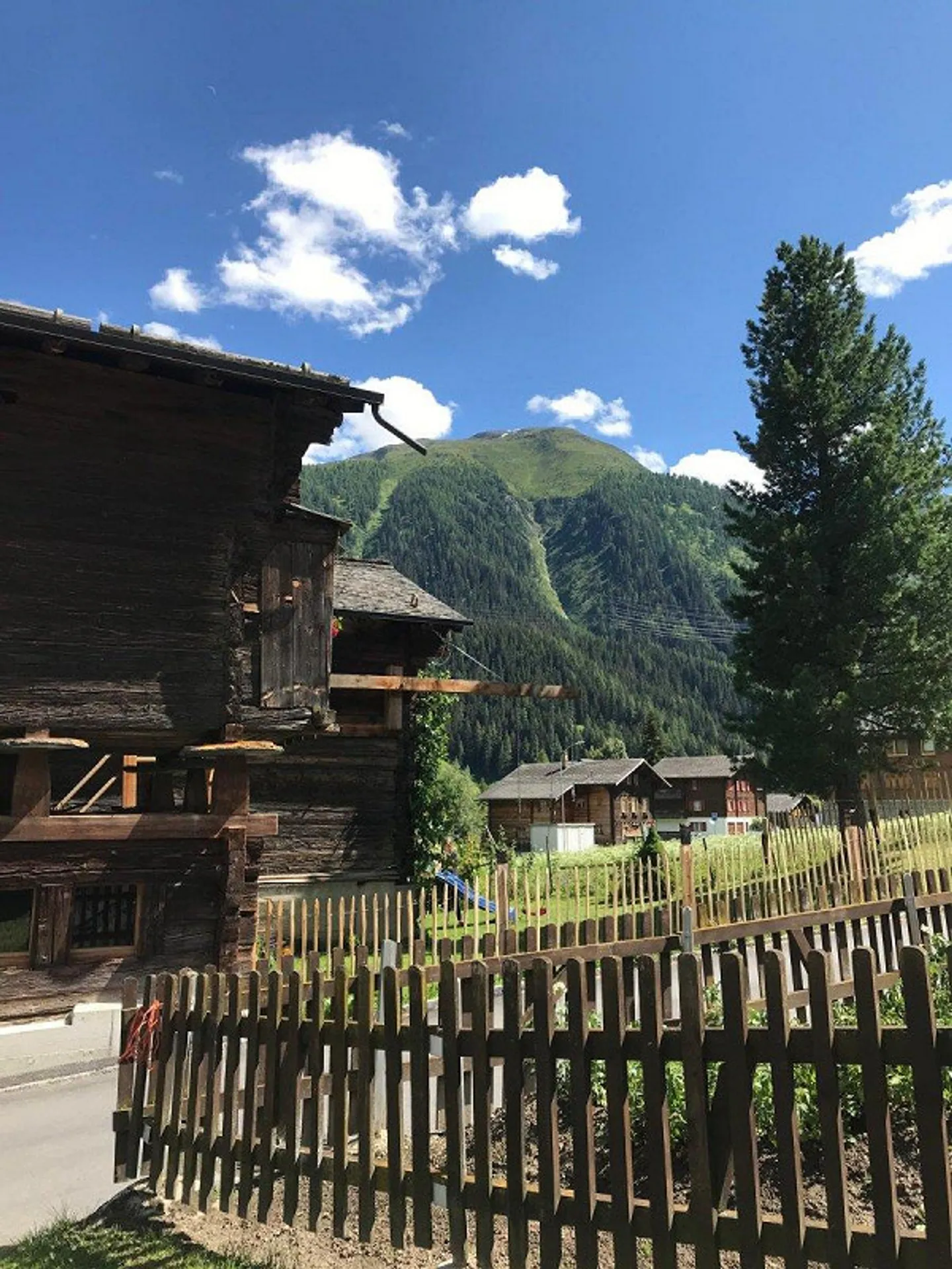 Stable for conversion in idyllic location in Goms - Photo 6 of 11