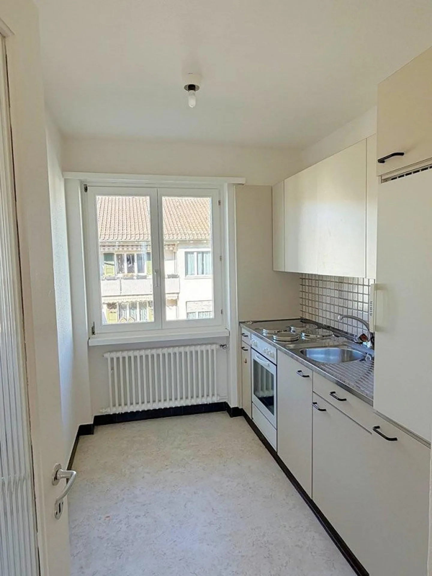 Appartement 3 pièces à Zollikon à louer jusqu'au 31.03.2028 - Photo 3 sur 8