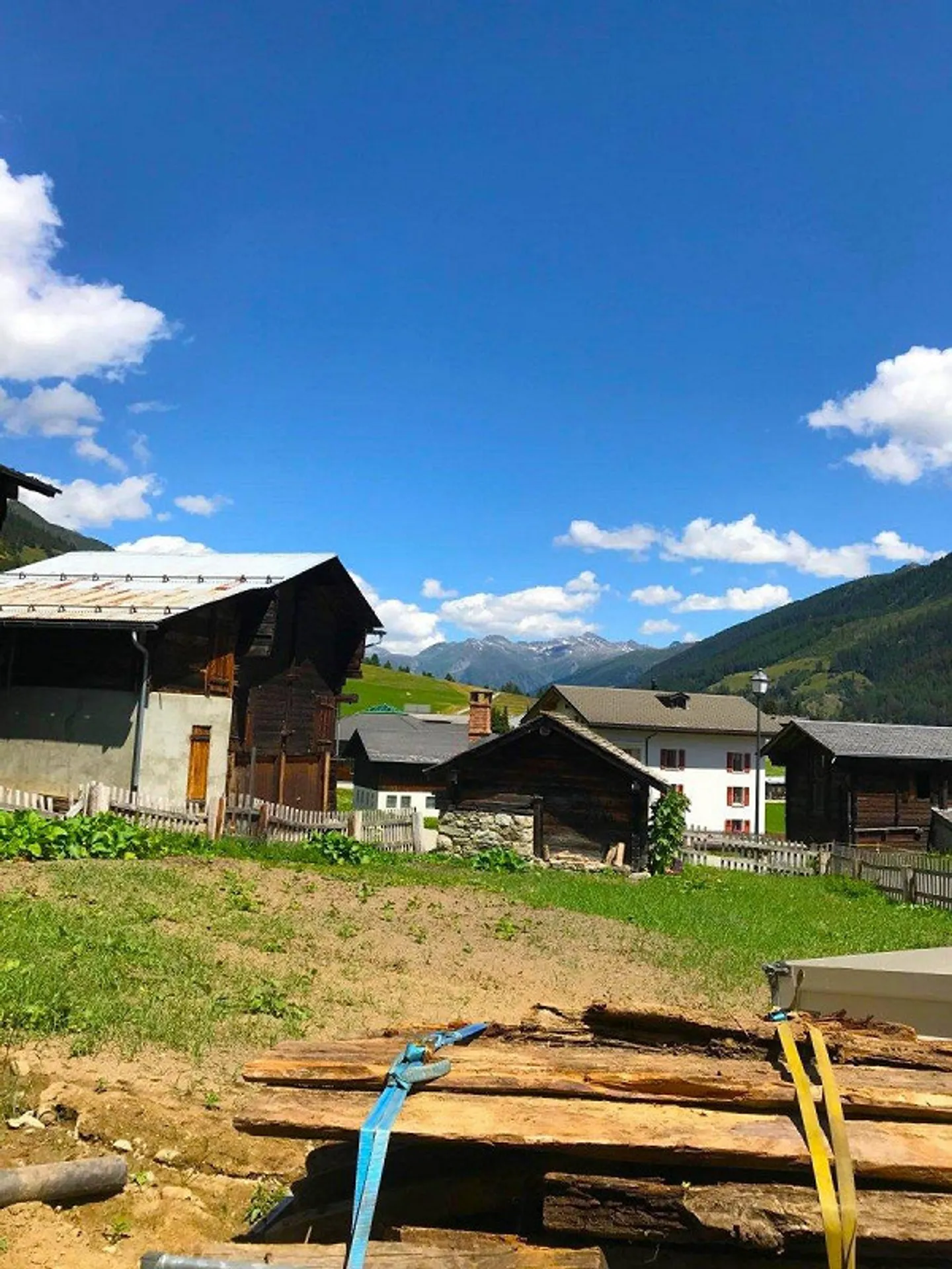 Stable for conversion in idyllic location in Goms - Photo 7 of 11