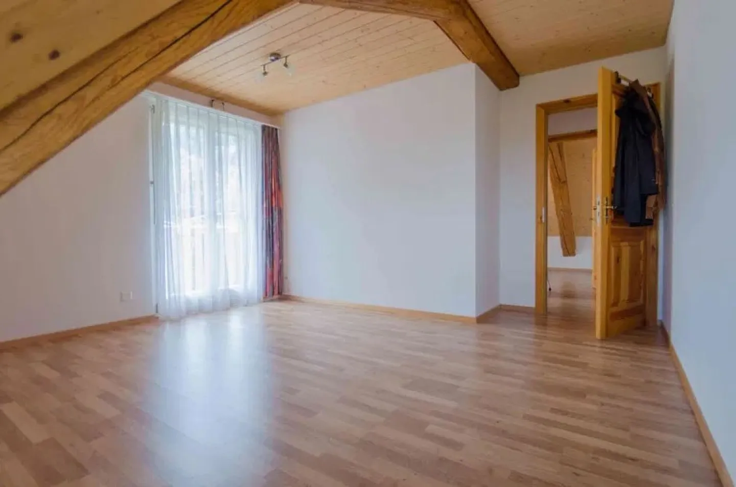 Appartamento duplex di 5,5 stanze con vista sul lago in edificio storico - Foto 9 di 13