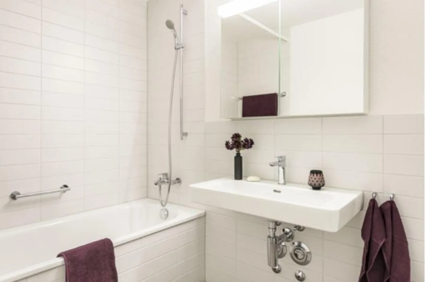 Beautiful Living - Photo 5 of 5