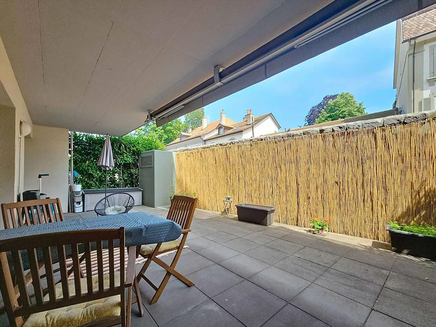 Spazioso appartamento di 2,5 locali di 72 m² - Grande terrazza - Foto 1 di 7