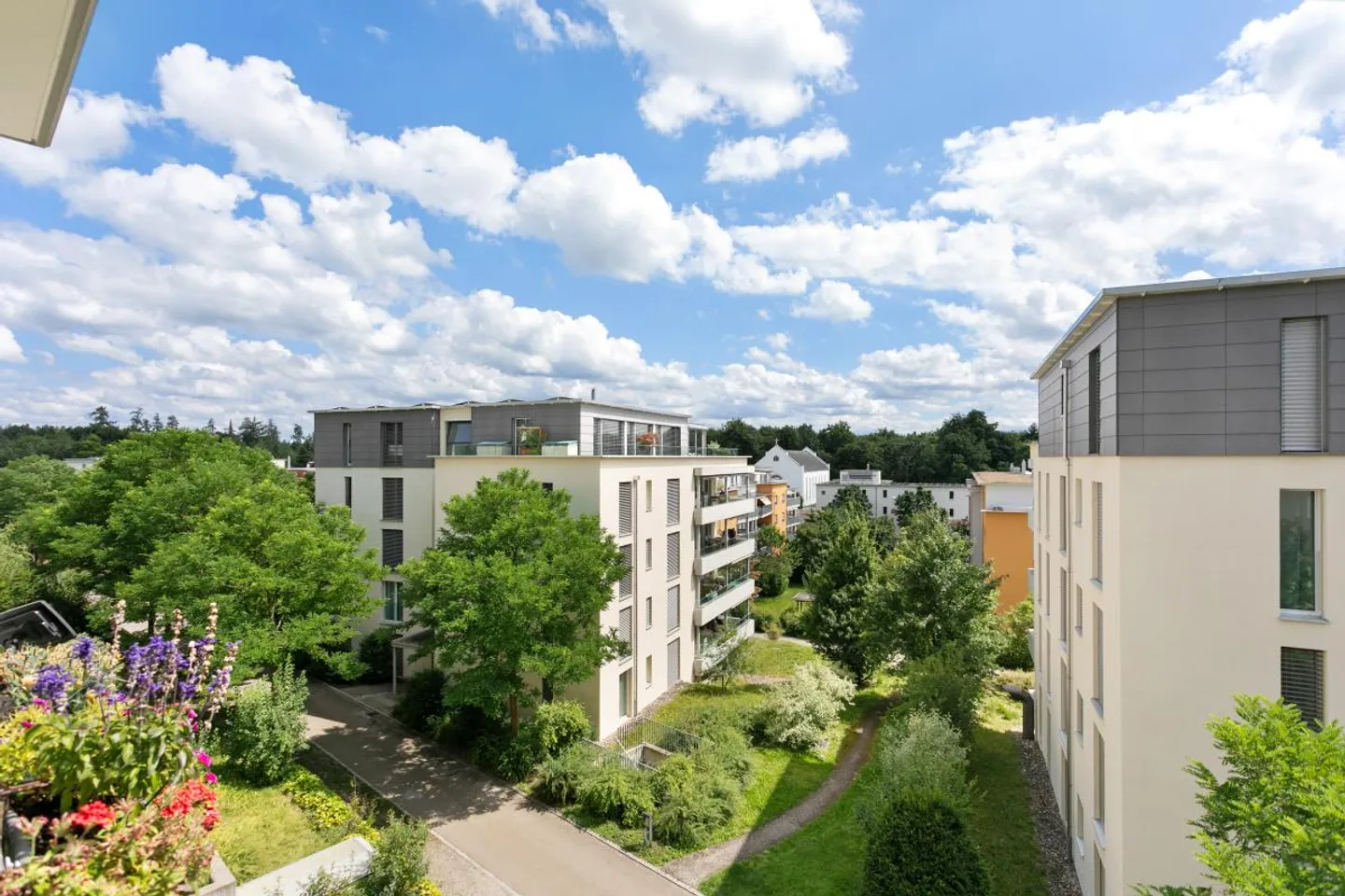 Appartamento 4.5 stanze - Foto 1 di 5