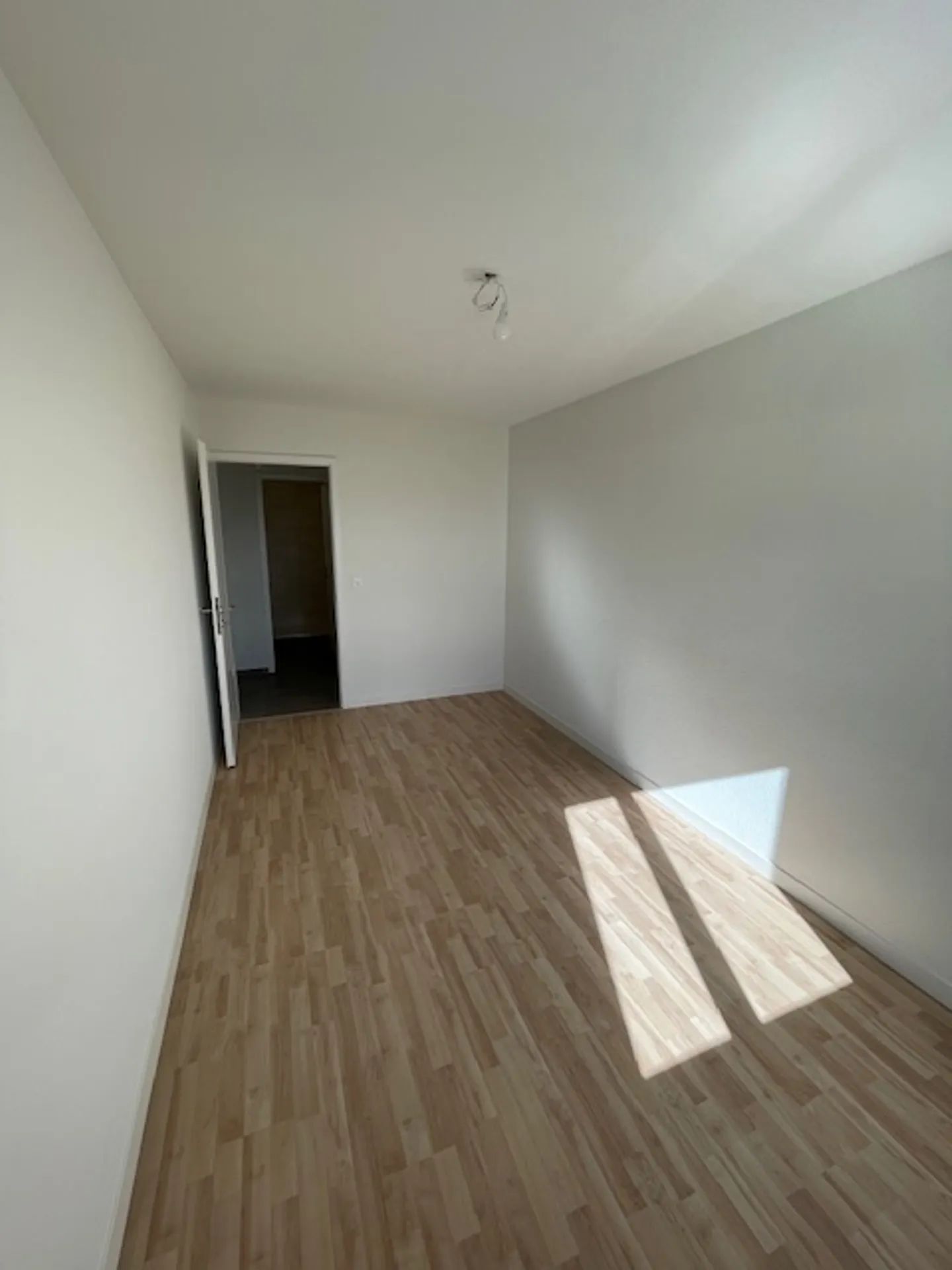 4.5 Room Apartment - Photo 16 of 18