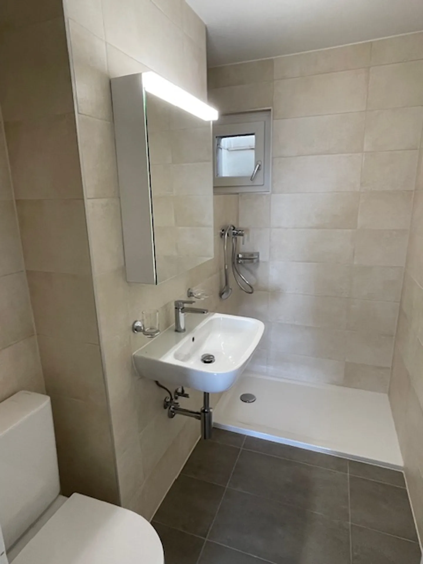 4.5 Room Apartment - Photo 17 of 18