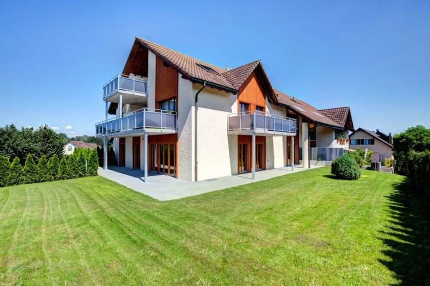 Exclusive 4.5-room apartment in a quiet location - Photo 1 of 19