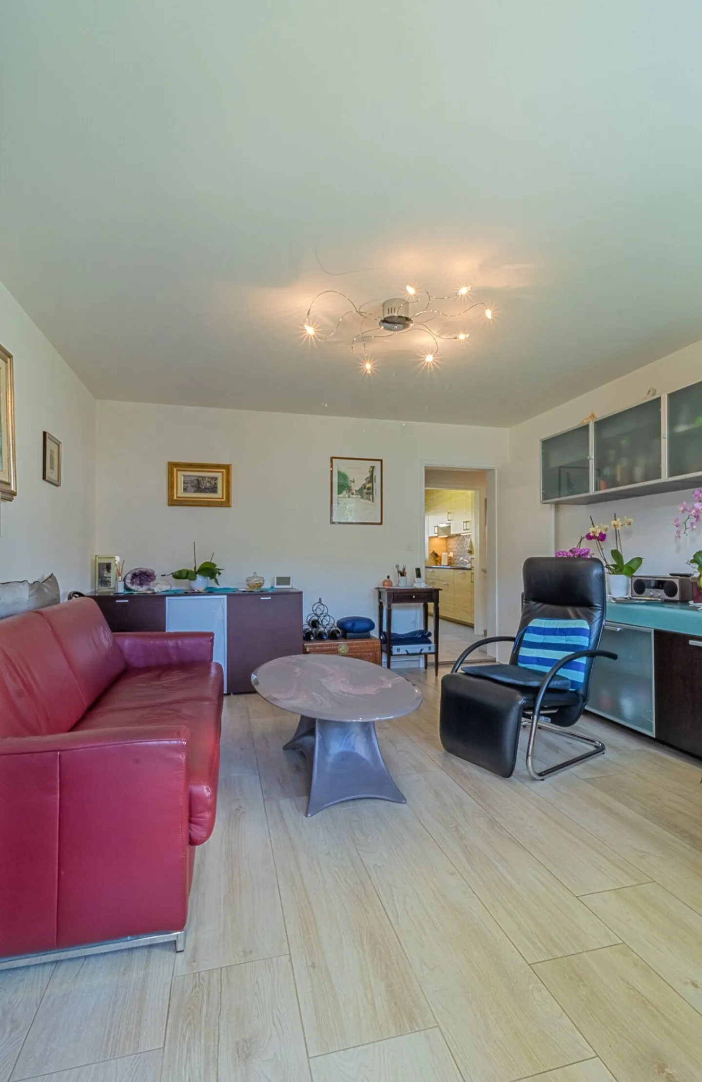 Charmante Wohnung mit Grünblick - Foto 8 von 12