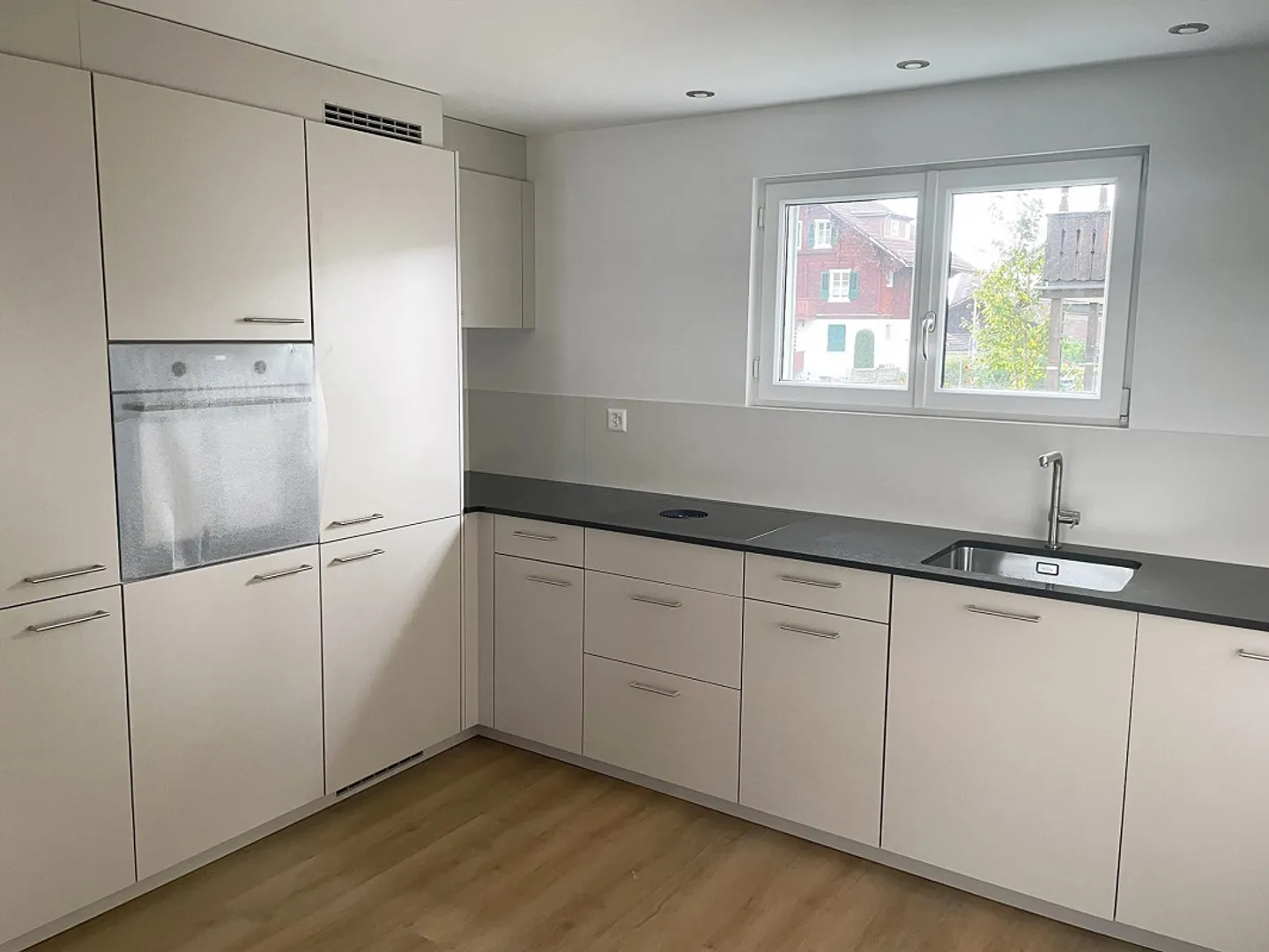 nouvel appartement de 3,5 pièces - Photo 2 sur 6