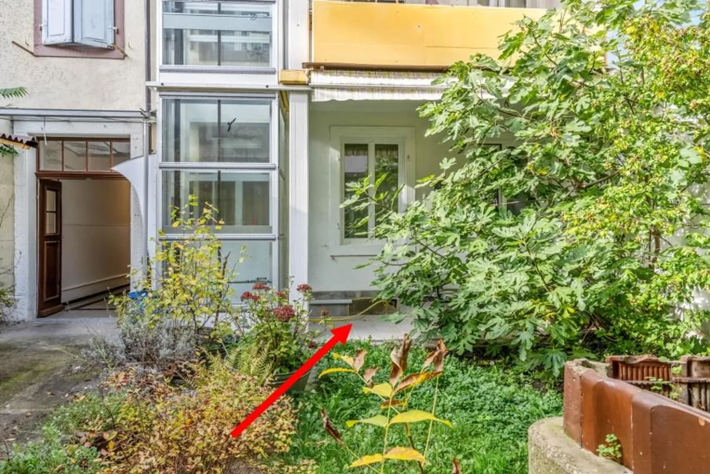 Appartamento in città con terrazza nel cortile - Foto 1 di 4