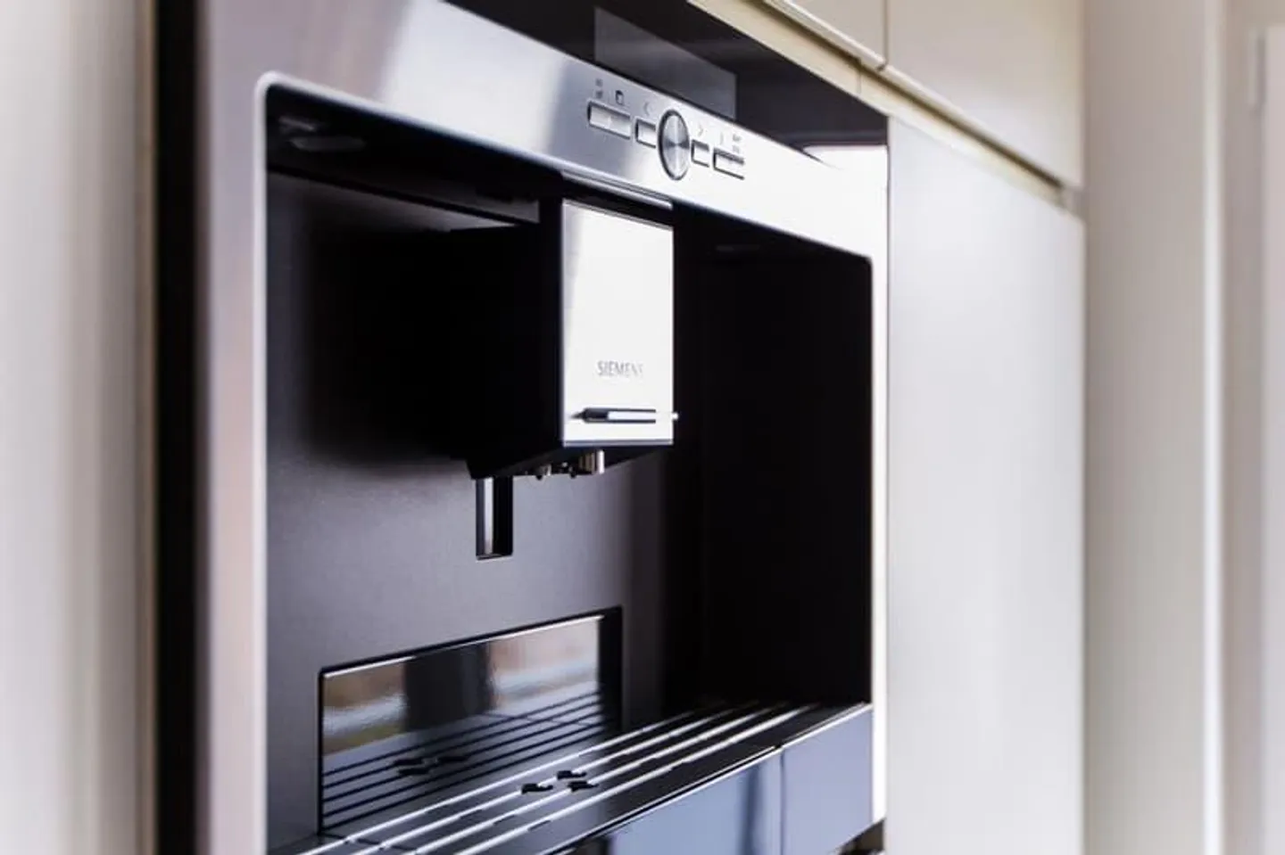 Exclusive 4.5-room apartment in a quiet location - Photo 16 of 19