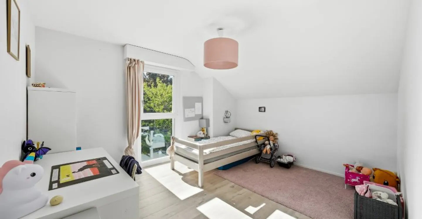 Magnificent family villa for sale - Photo 7 of 14