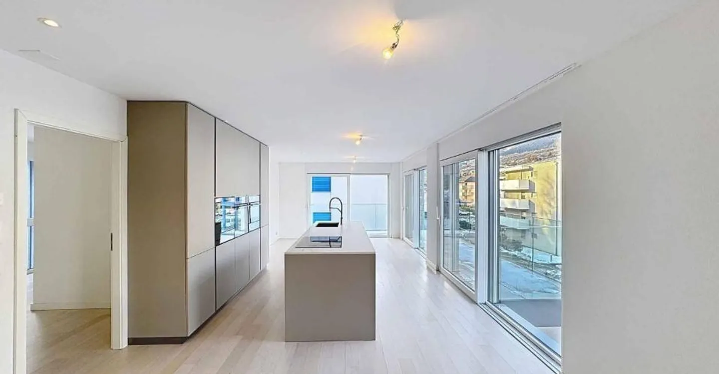 Appartement moderne avec vue montagne - Photo 5 sur 12