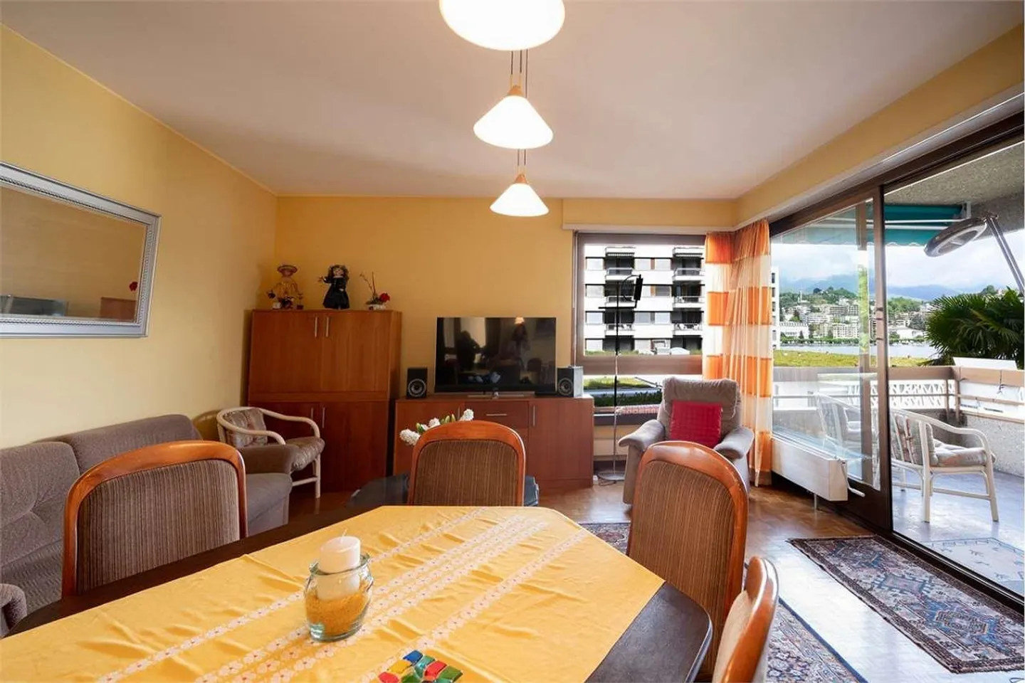 Appartamento 3,5 camere FRONTE MARE - Foto 3 di 13