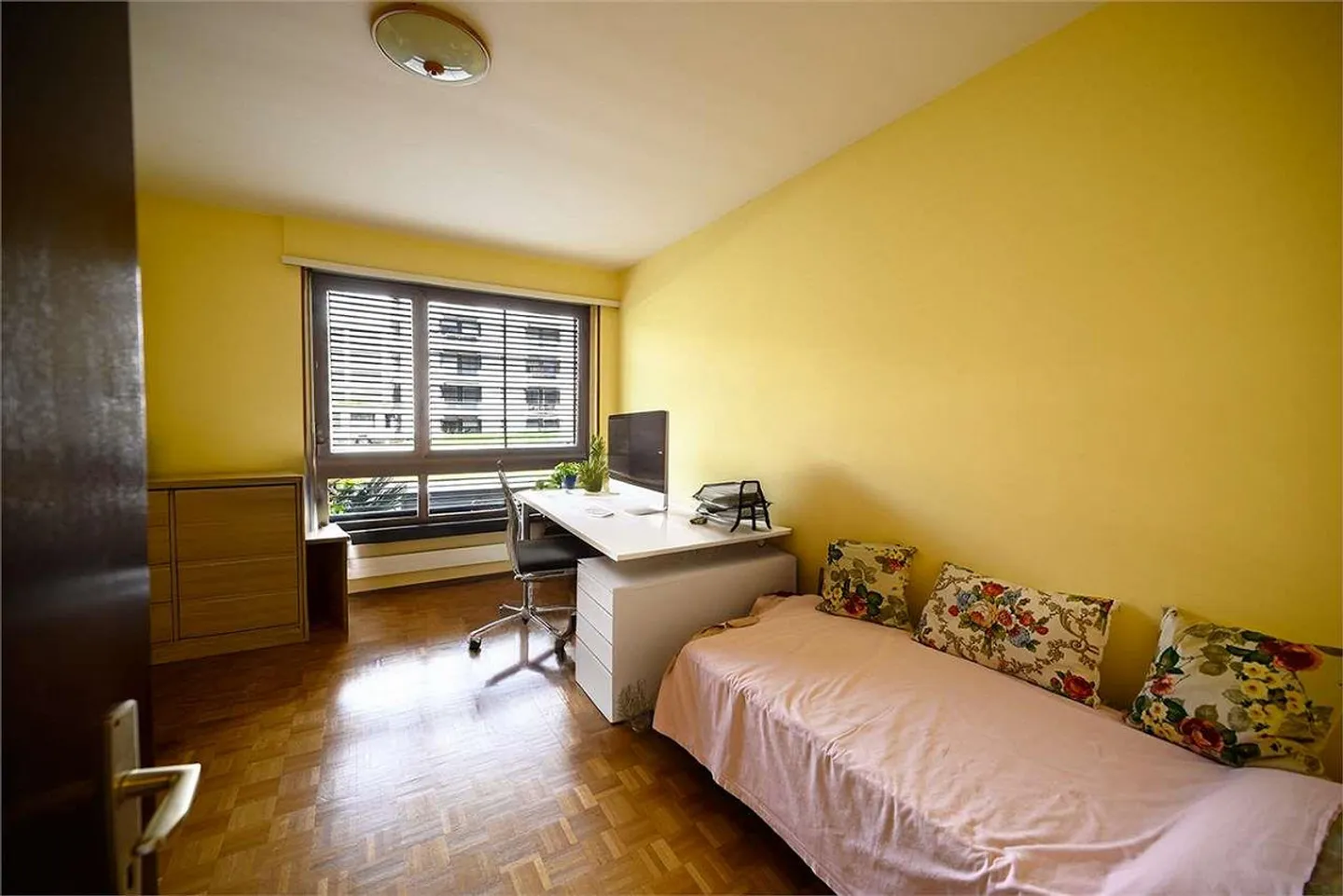 Appartamento 3,5 camere FRONTE MARE - Foto 8 di 13