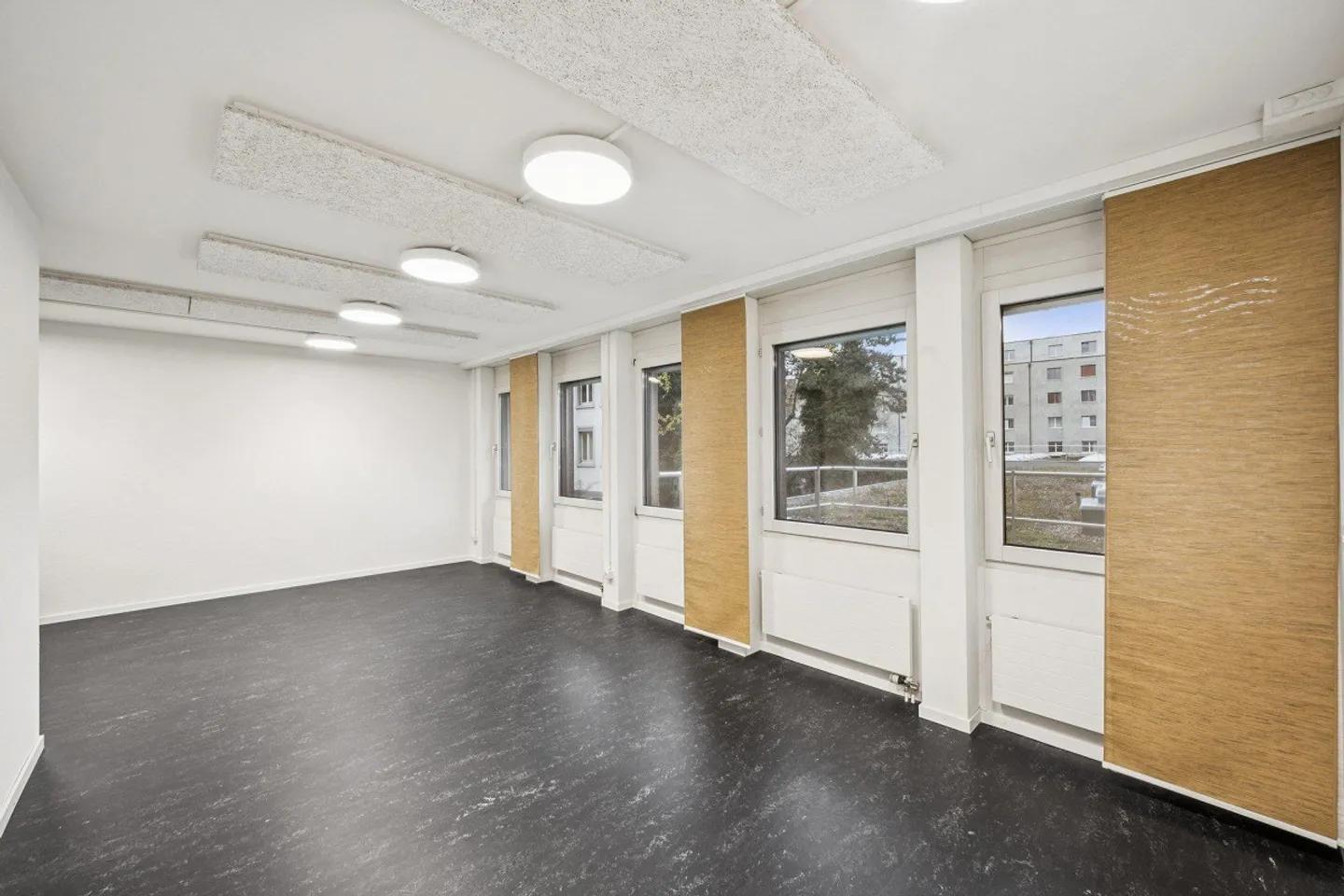 Ready-to-use Office - Hammerspaces - Photo 4 of 7