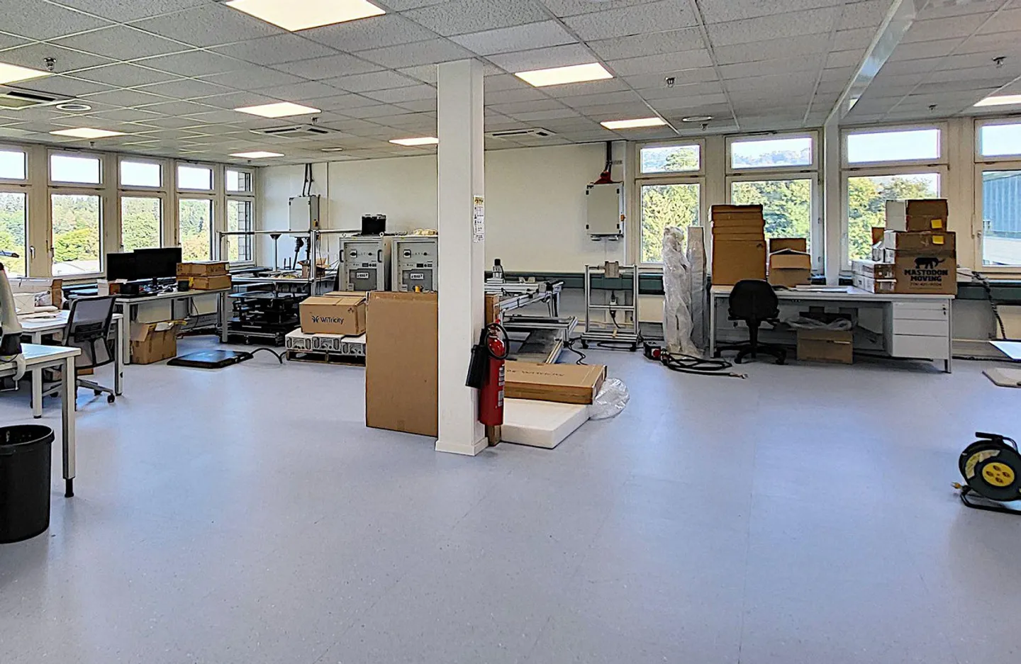 Geräumige Gewerbefläche in Mägenwil - Foto 4 von 7