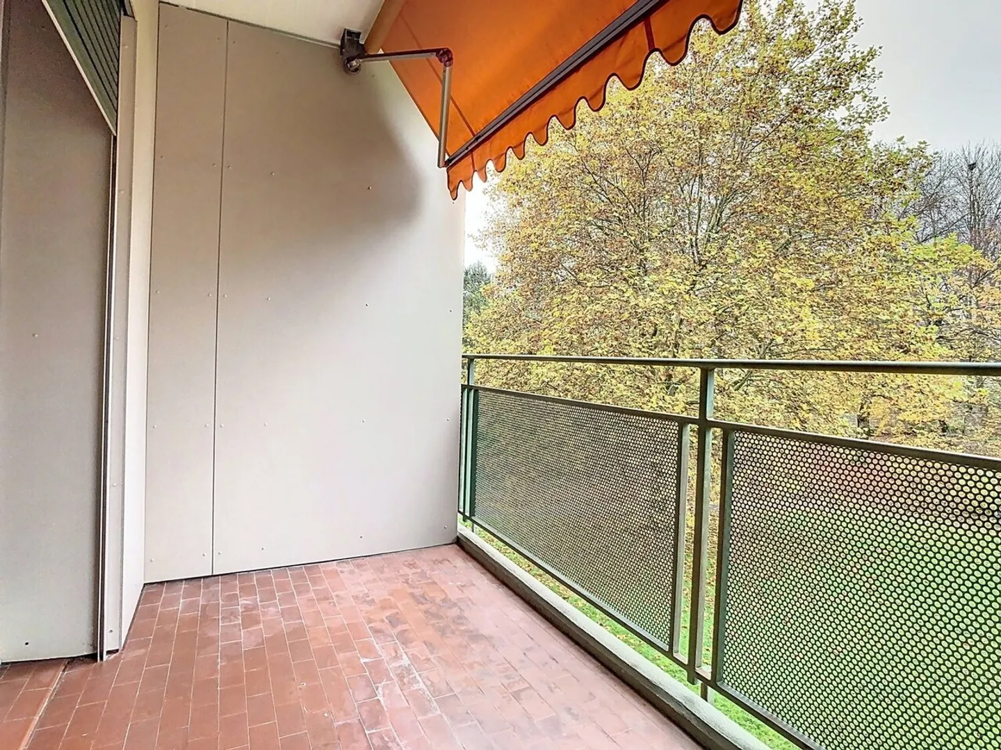 Superbe 2½ pièces rénové en plein coeur de la ville ! - Photo 6 sur 11