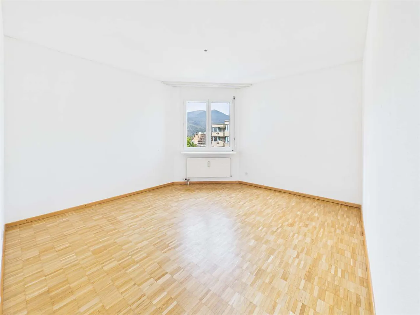 Bright 4.5-room apartment in a strategic location in Breganzona - Photo 7 of 12