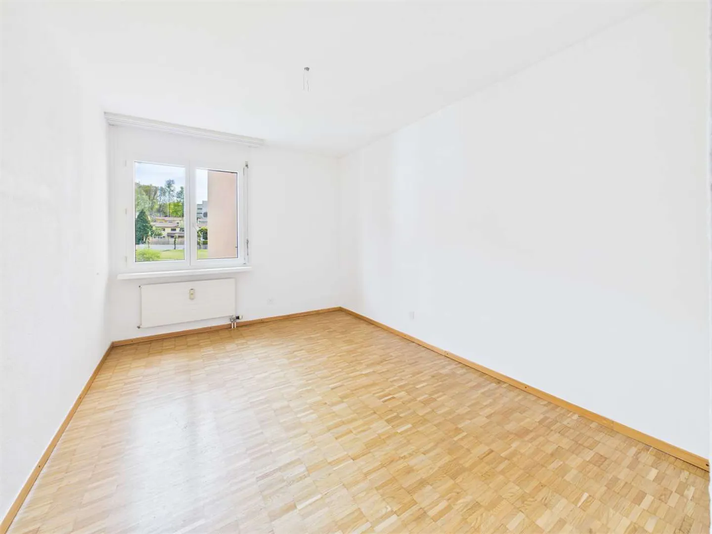 Bright 4.5-room apartment in a strategic location in Breganzona - Photo 8 of 12