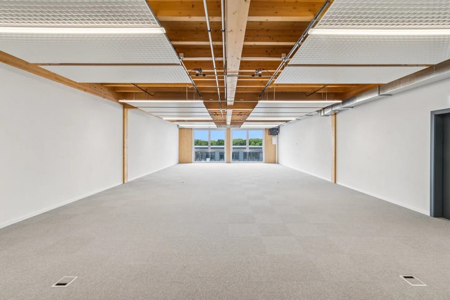 SPARK - Equipped Office Plug & Play New 126m2 in Gland - Photo 1 of 10