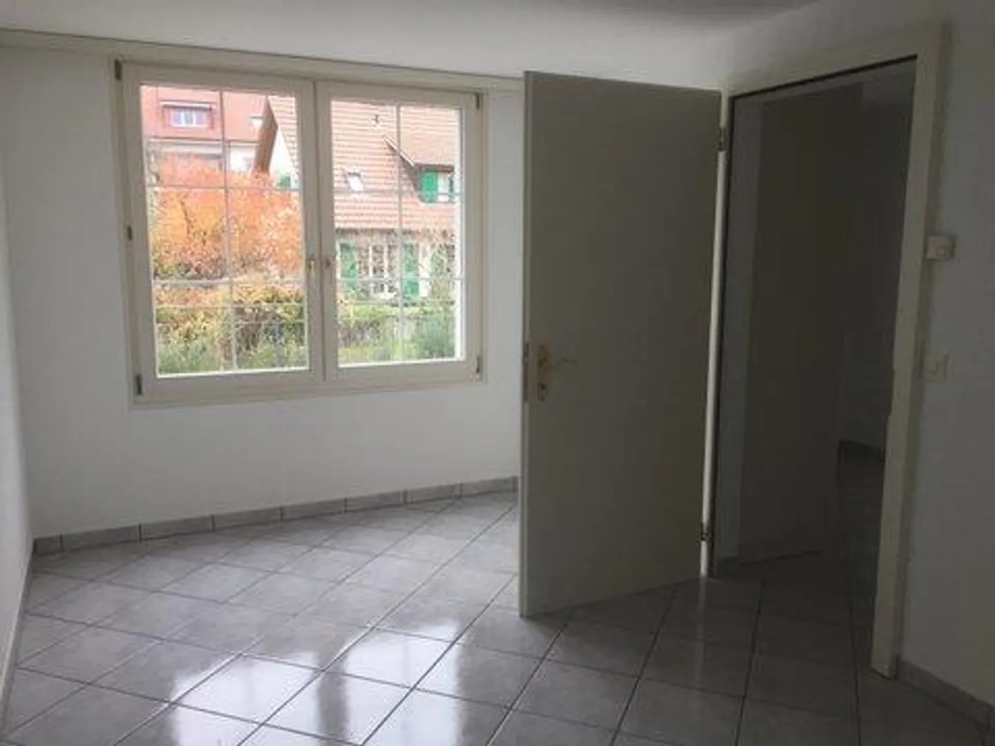 Appartamento su due piani 5 1/2 stanze con grande terrazza - Foto 6 di 9