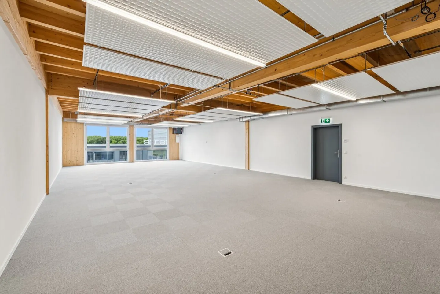 SPARK - Equipped Office Plug & Play New 126m2 in Gland - Photo 3 of 10