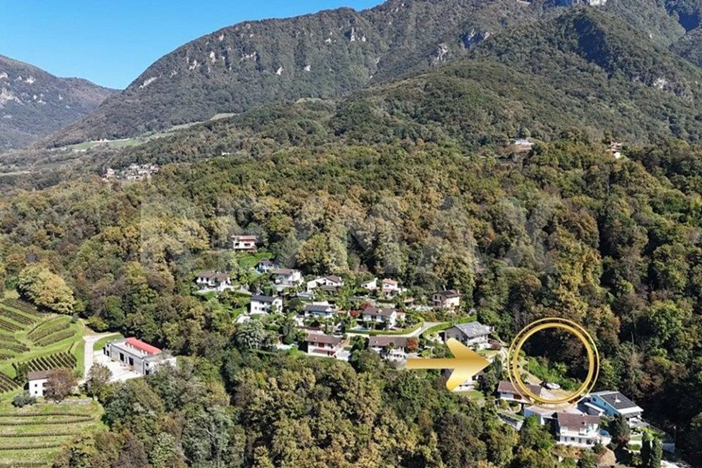 Moderne Villa mit genehmigter Baugenehmigung - Foto 9 von 13