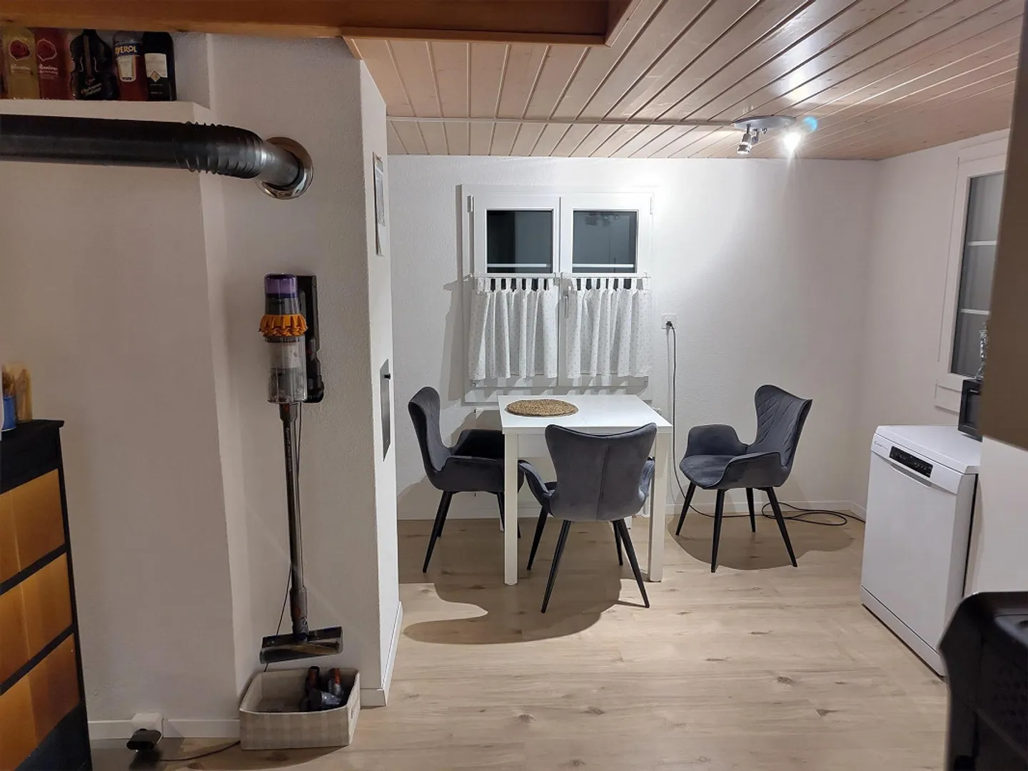 Zu vermieten 2.5 Zimmer Wohnung - Foto 9 von 12