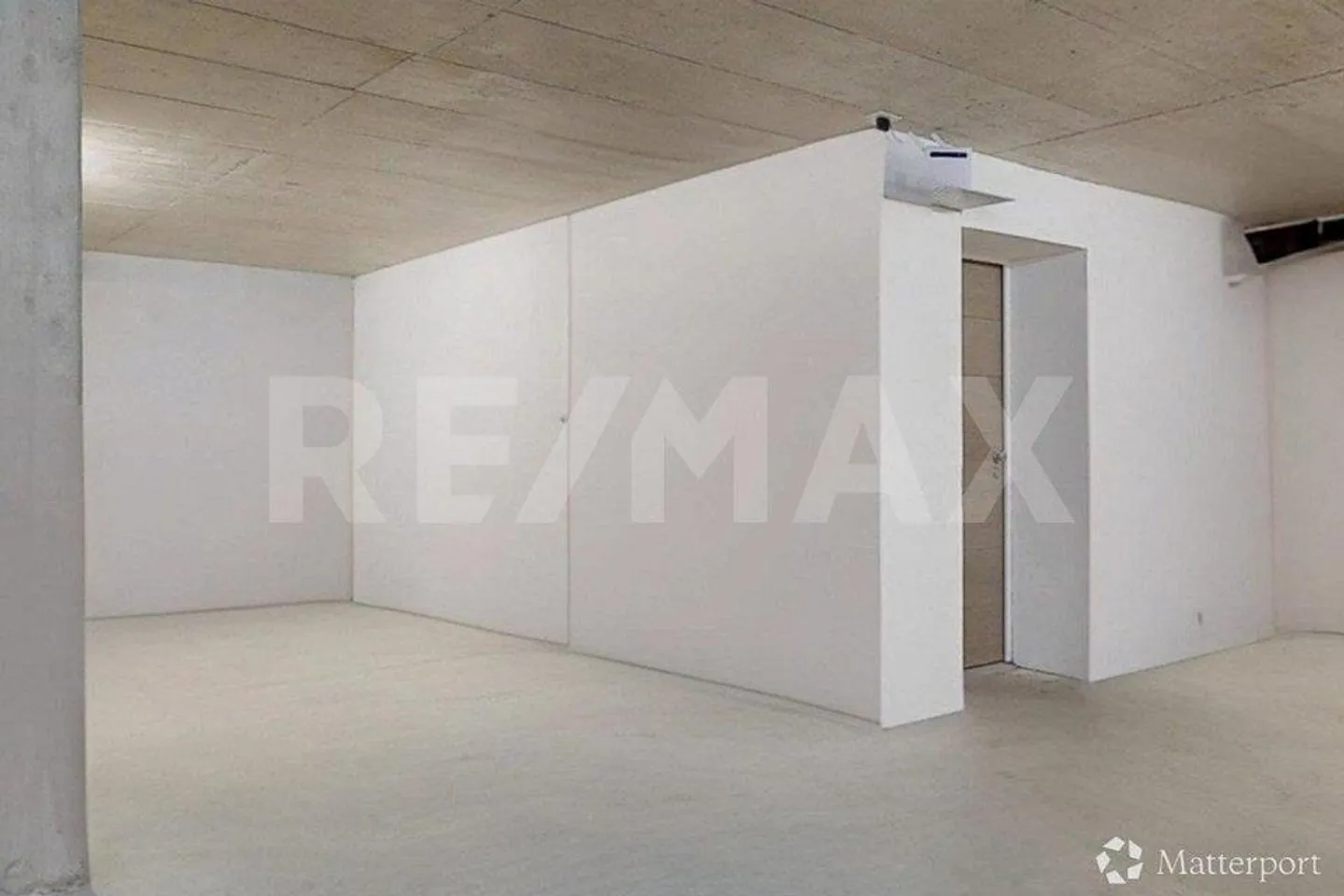 Moderno: appartamento mansardato di 3,5 locali con vista a Golaten (Kallnach) - Foto 13 di 13