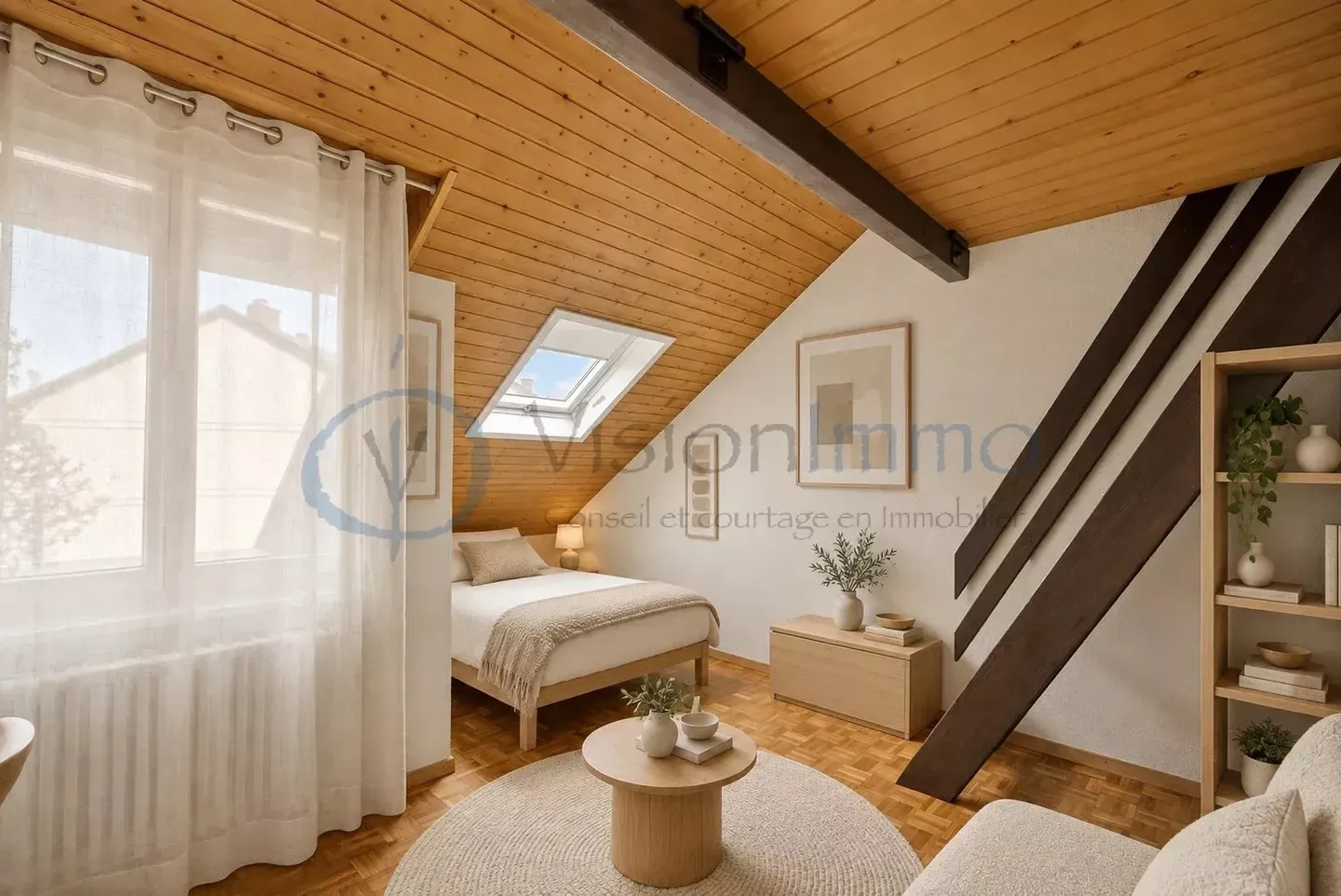 Charming Top-Floor Apartment - Photo 9 of 20