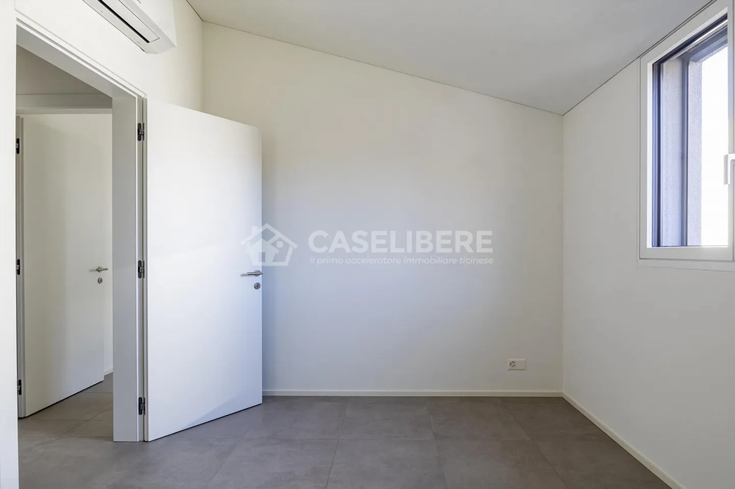 4.5-ZIMMER MAISONETTE MIT GARTEN IN CUREGLIA - Foto 20 von 24