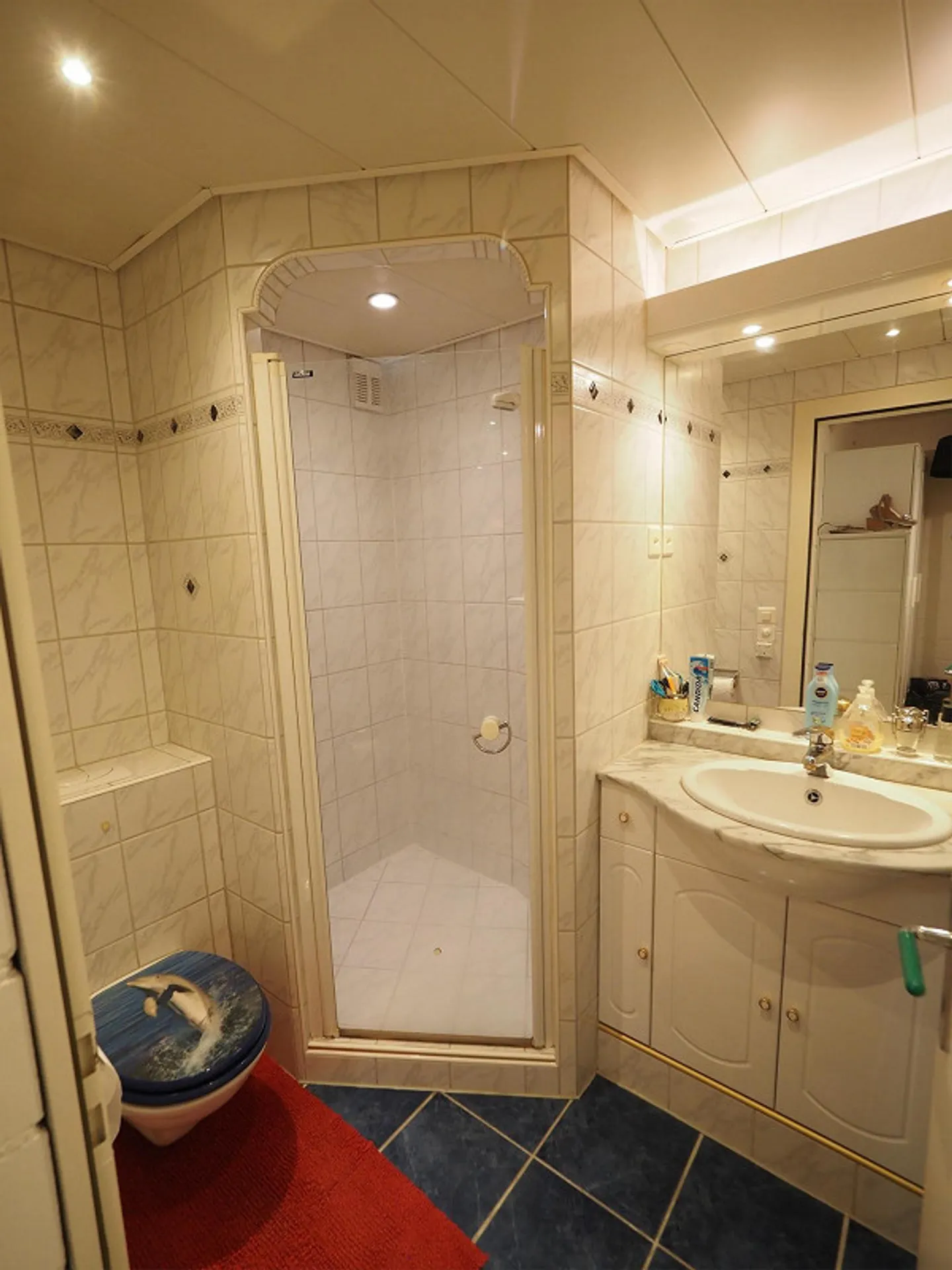 Casa familiare di 6,5 stanze in stile country con piscina - Foto 11 di 14