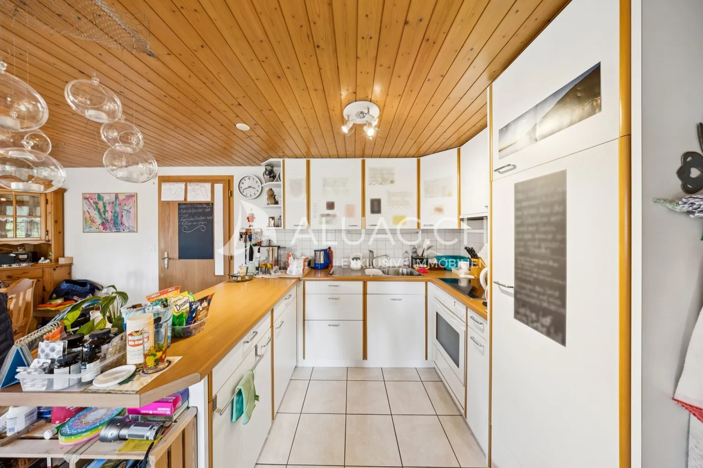 ZWEI GENERATIONENHAUS MIT  AUSBAUPOTENZIAL - Foto 13 von 17