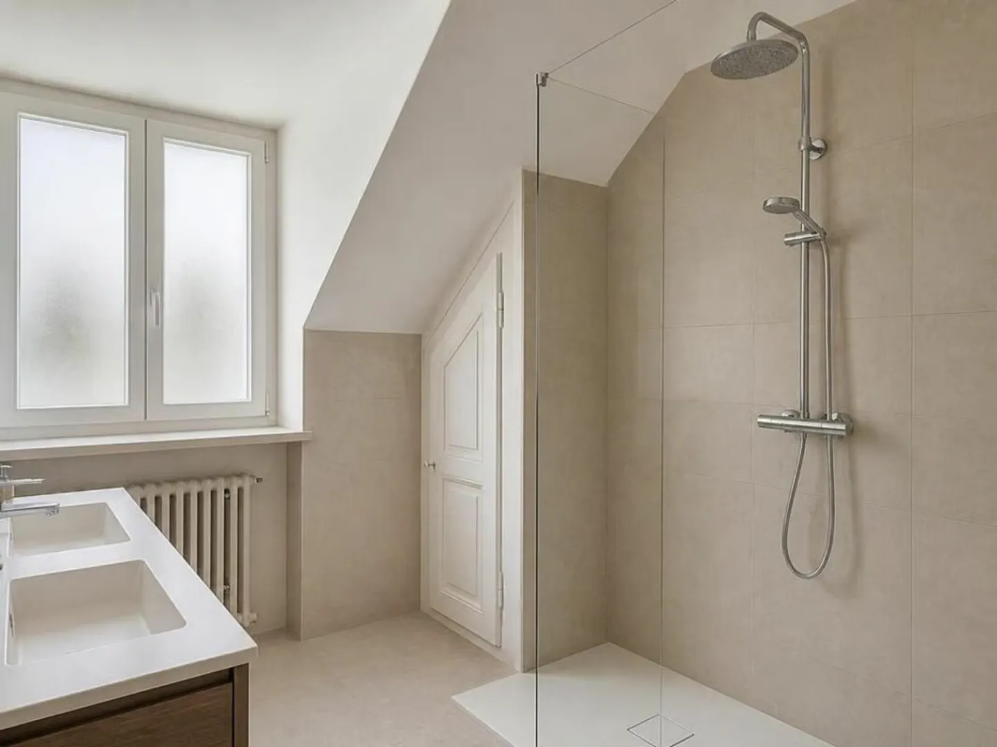 Magnifico potenziale per questo duplex di 5 stanze da personalizzare - Foto 6 di 11