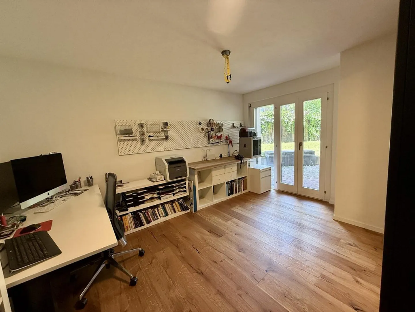 Bellissimo appartamento di 3,5 stanze, arredato, piano rialzato, accesso privato al lago - Foto 11 di 15