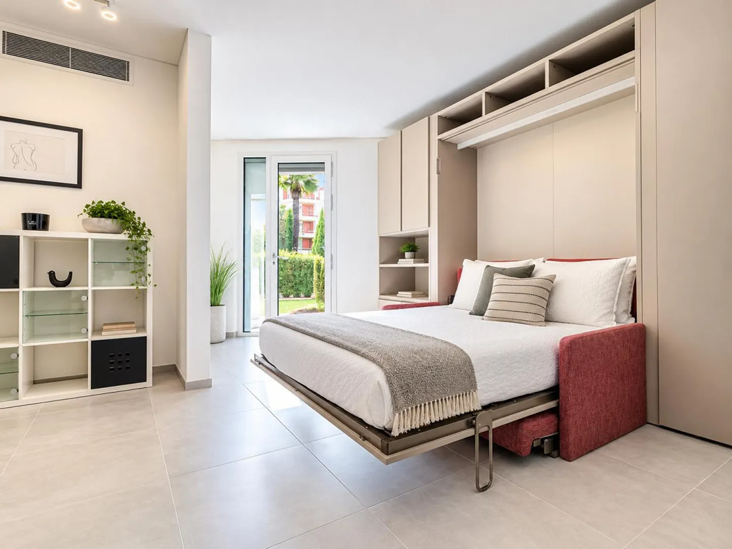 Appartamento moderno con giardino - Foto 2 di 8