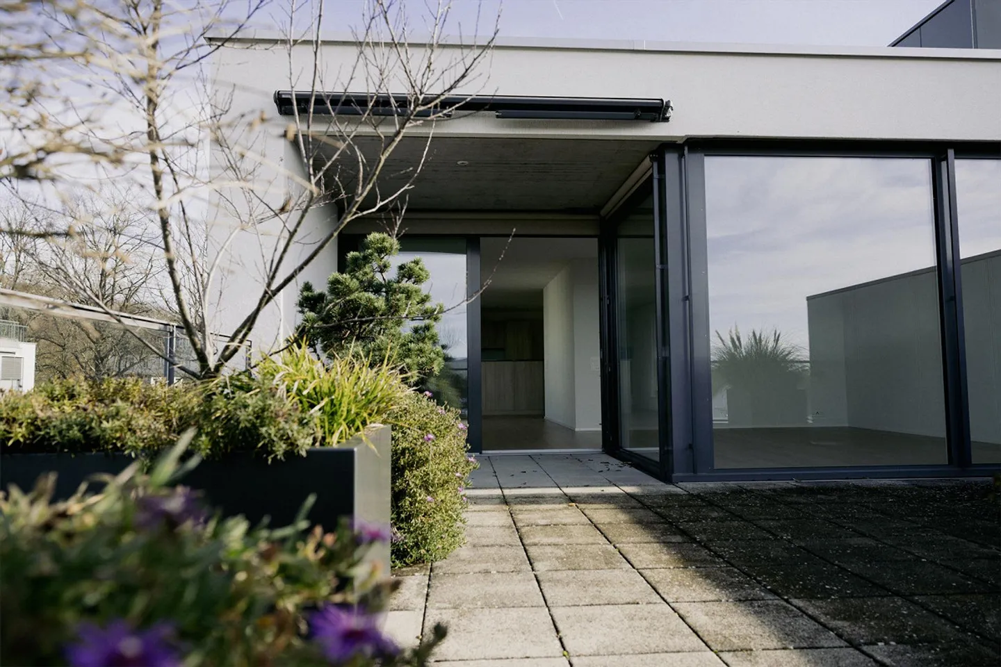 Ampio e luminoso appartamento con terrazza di 3,5 stanze - Foto 15 di 15